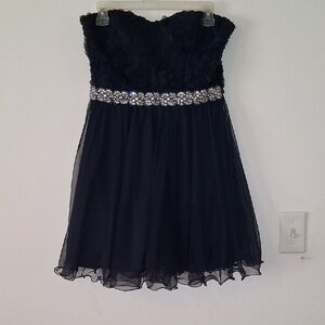 City Triangles Navy Blue Strapless Tulle Skirt Sweetheart Neckline Formal Dress